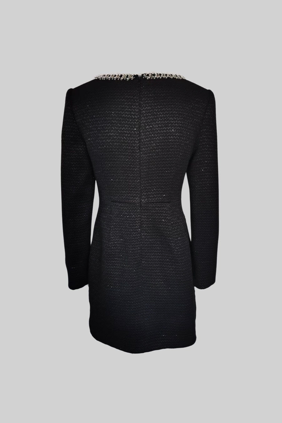 Vestido Mini de Malha com Decote Quadrado e Detalhes em Prata - Preto
