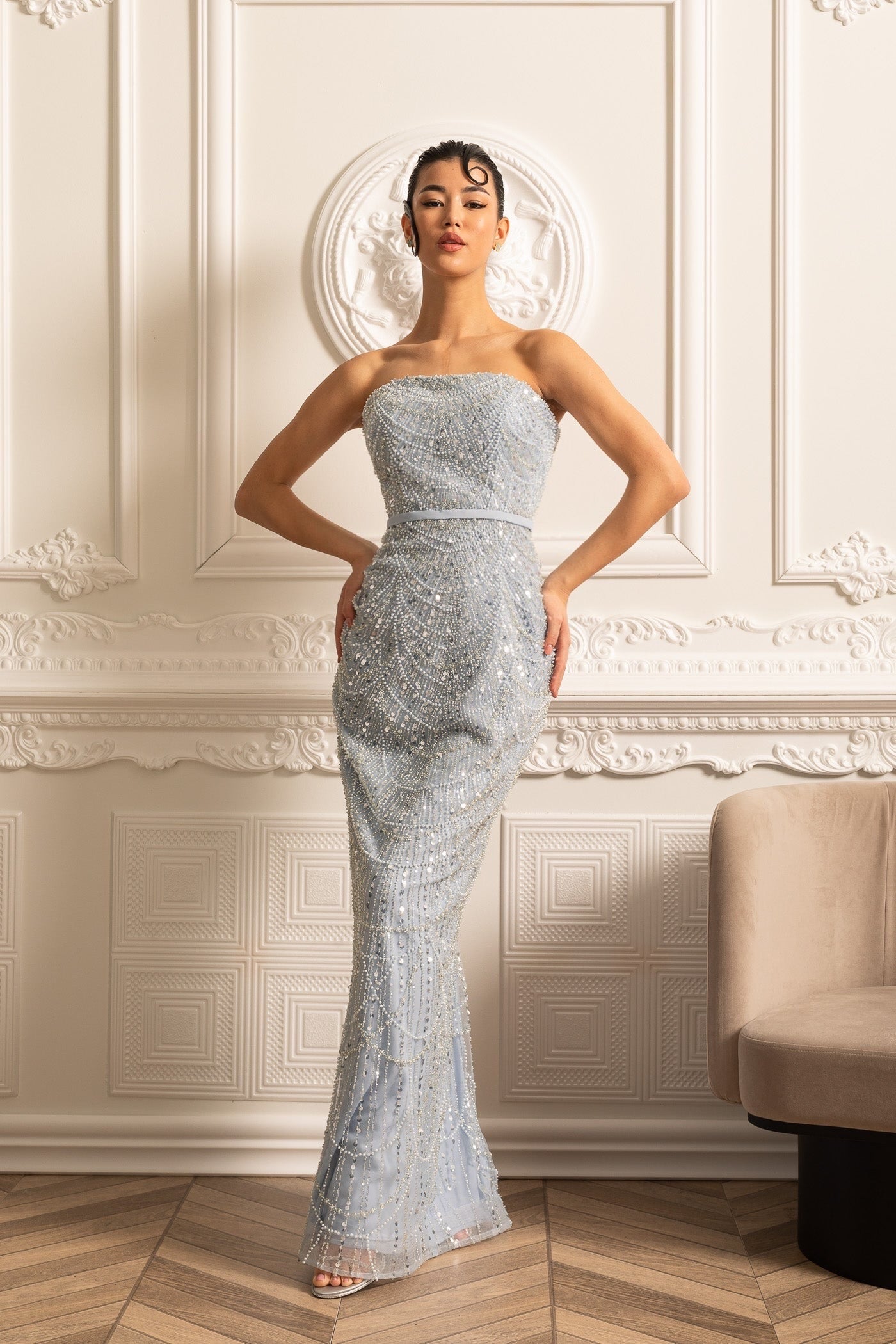 Vestido Glamouroso com Contas e Véu Destacável - Azul