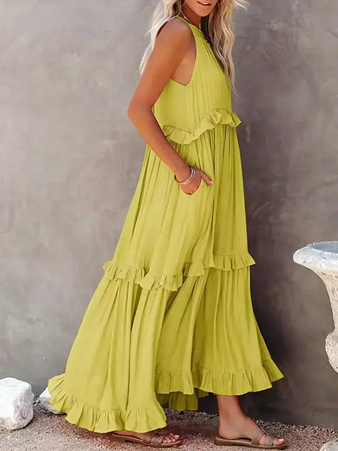 Sarah | Vestido longo com babados e alças finas