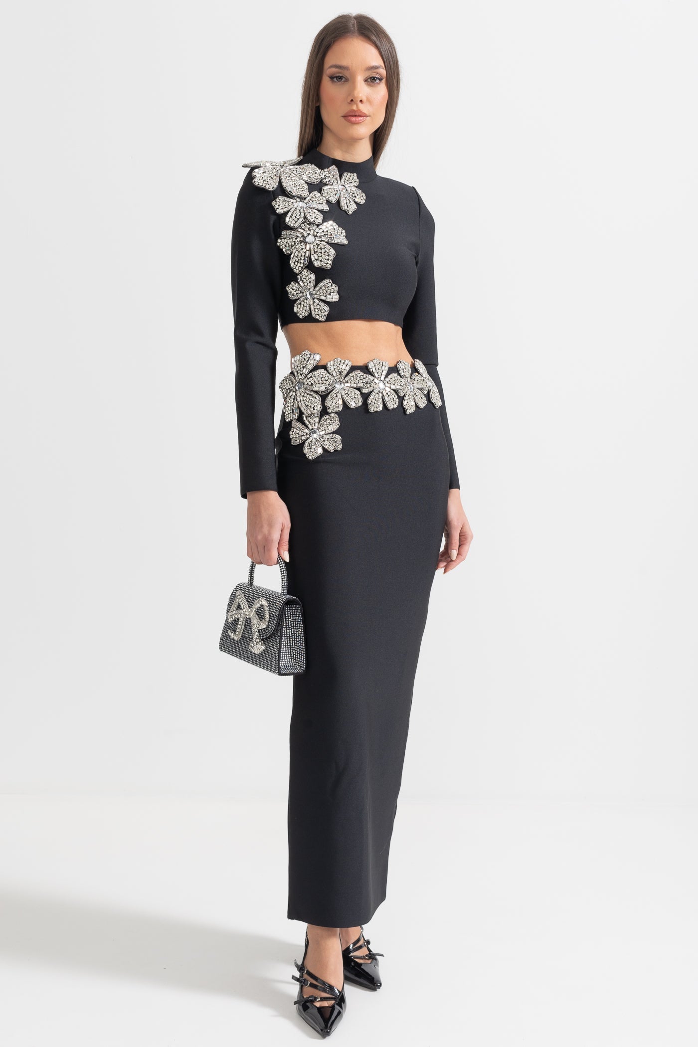 Conjunto de Acento de Flor de Diamante de 2 Peças com Top de Mangas Longas e Saia Maxi - Preto