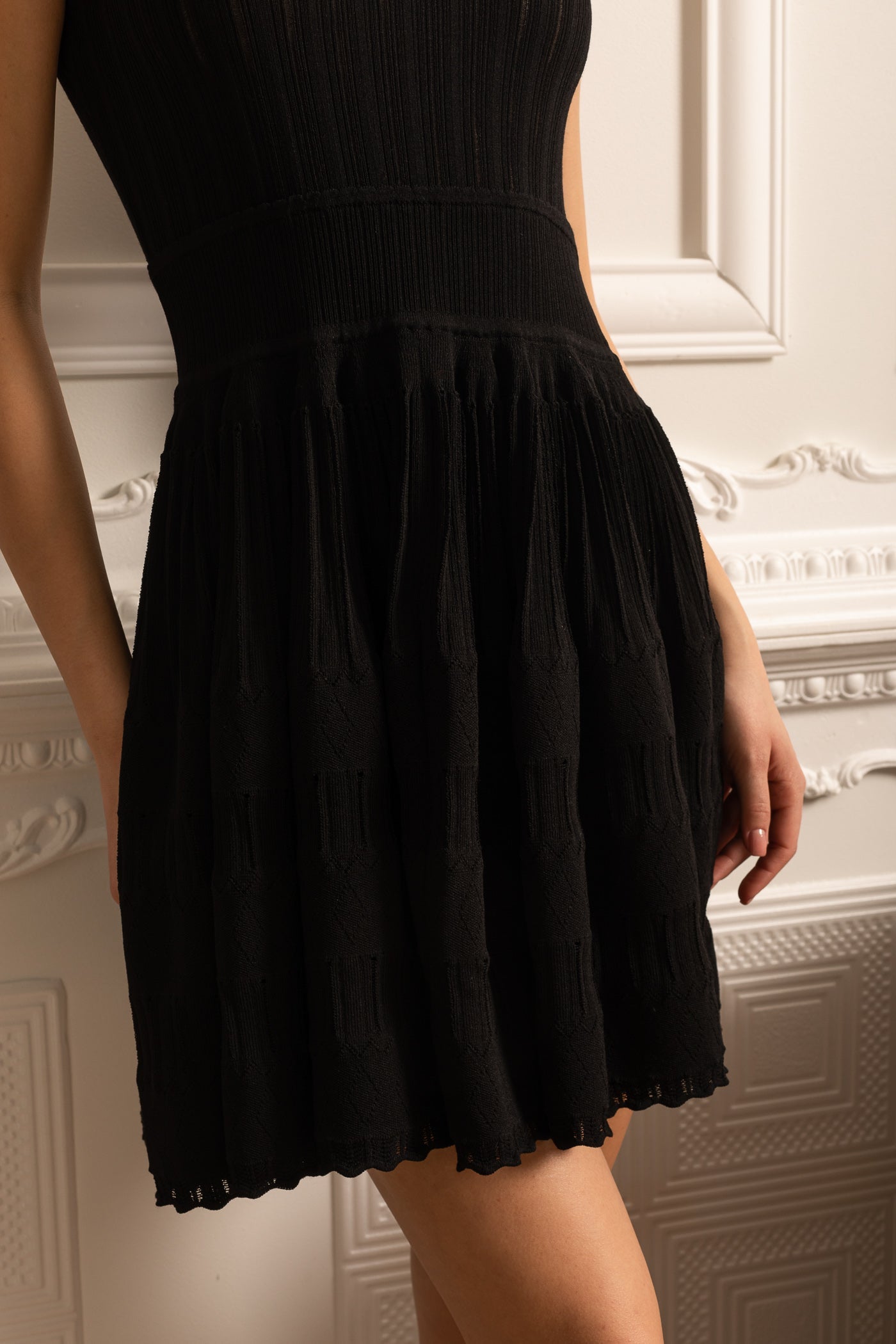 Vestido Mini Justo Com Textura Canellada - Preto
