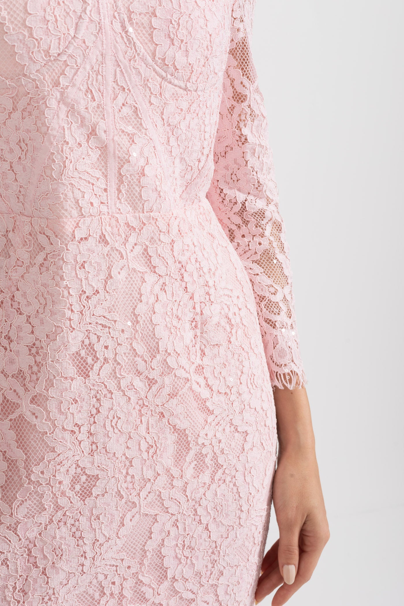 Vestido Elegante de Renda de Manga Longa com Cinto Correspondente - Rosa