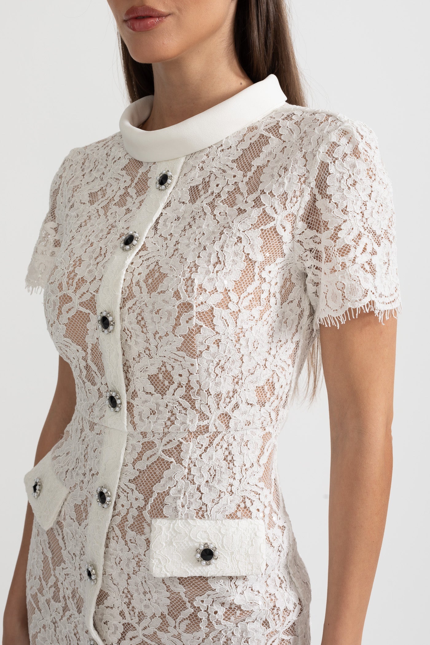 Vestido Elegante de Renda de Manga Curta com Cinto Coordenado - Branco