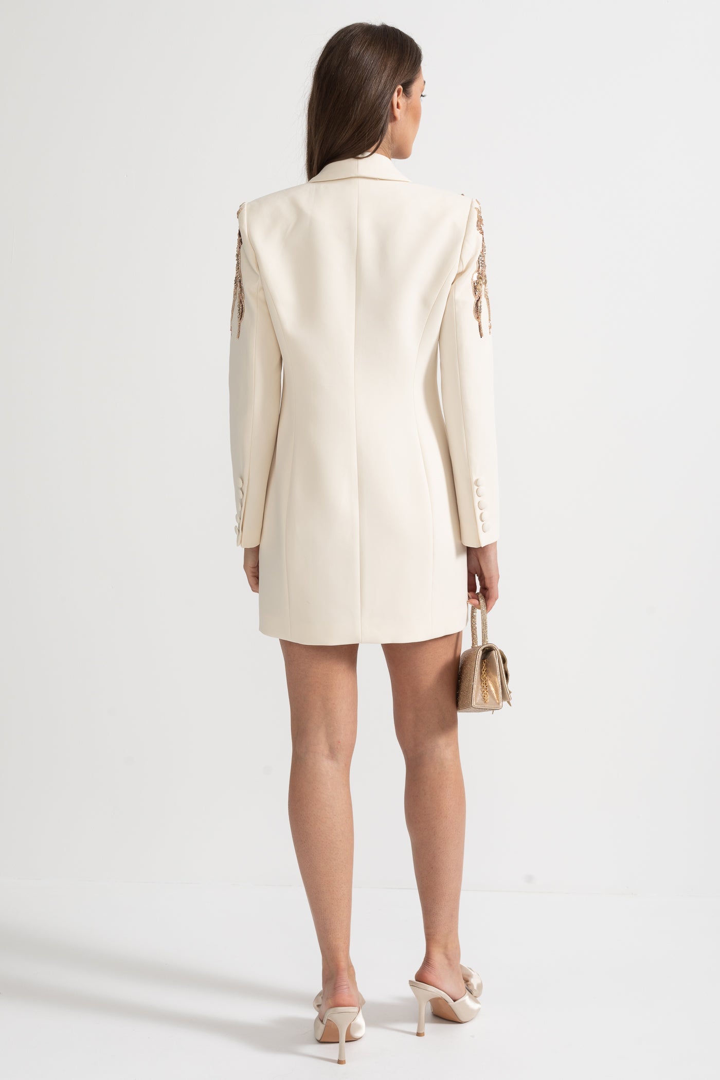 Blazer Drapado Com Bordado Intricado nos Ombros - Ivoire