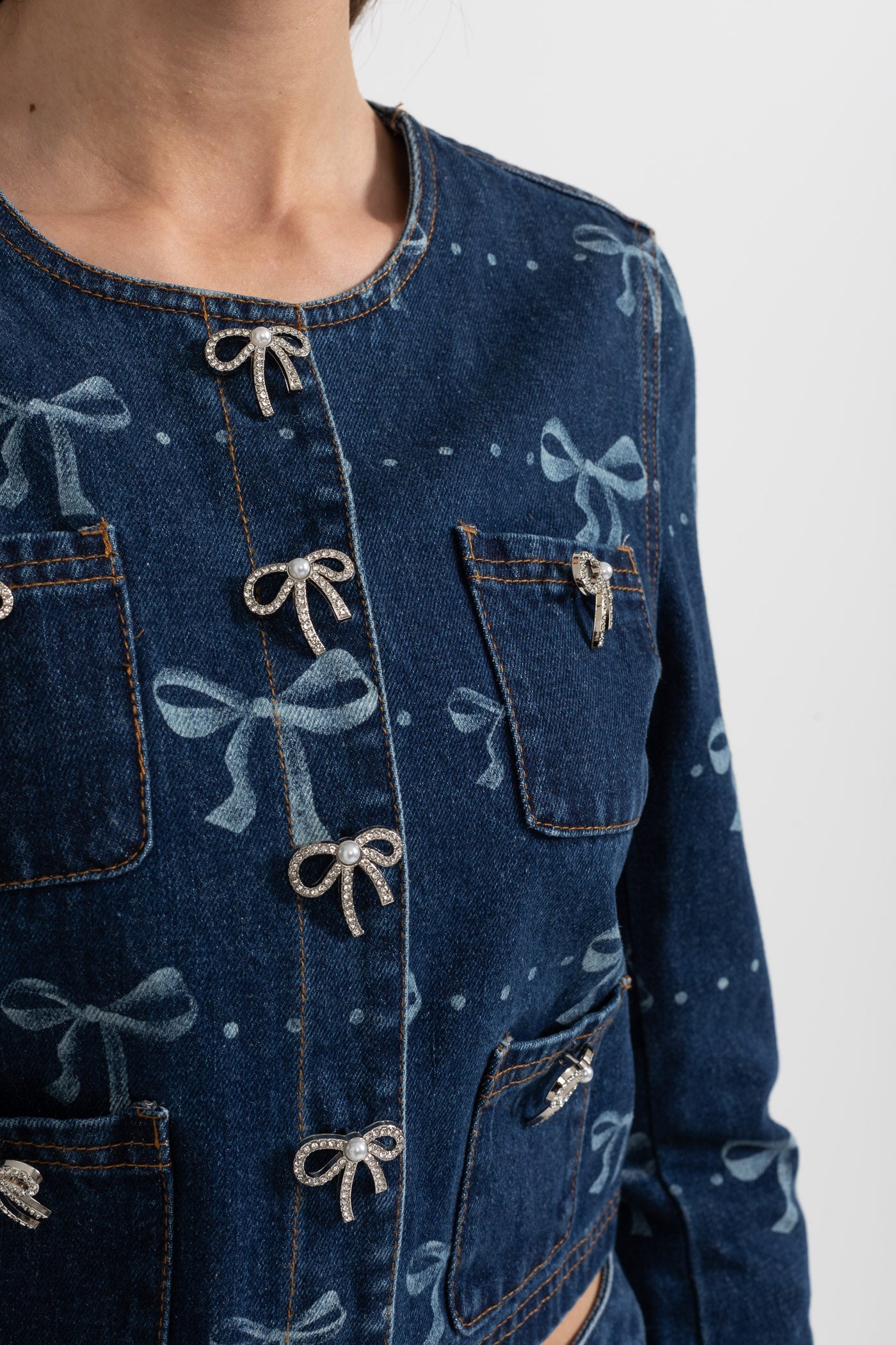 Conjunto de Denim com Casaco de Manga Longa e Jeans de Perna Larga - Azul
