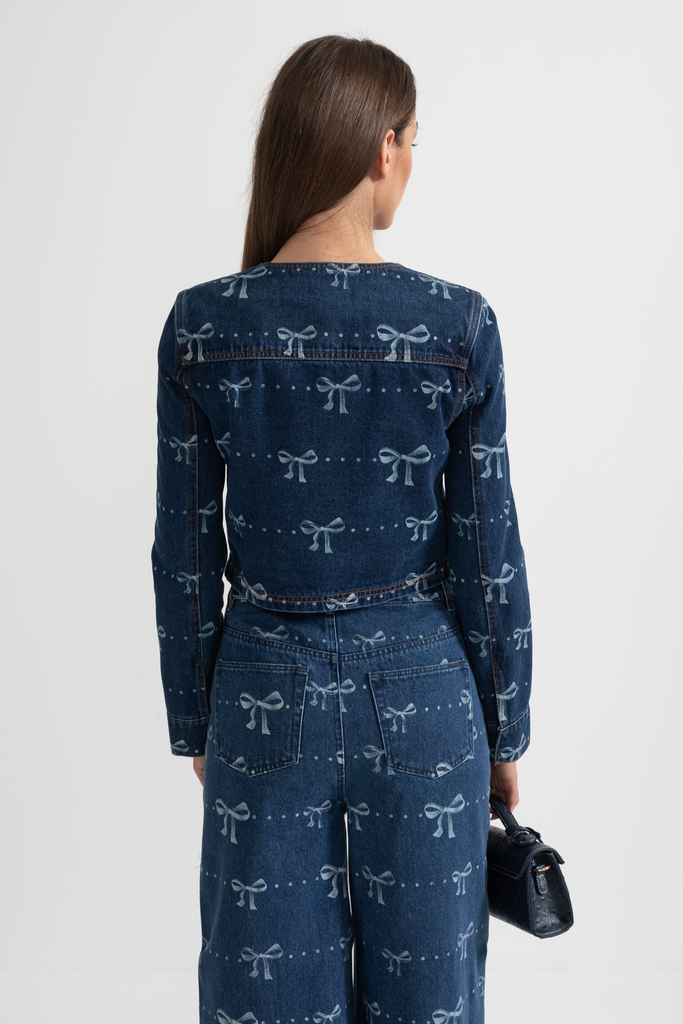 Conjunto de Denim com Casaco de Manga Longa e Jeans de Perna Larga - Azul