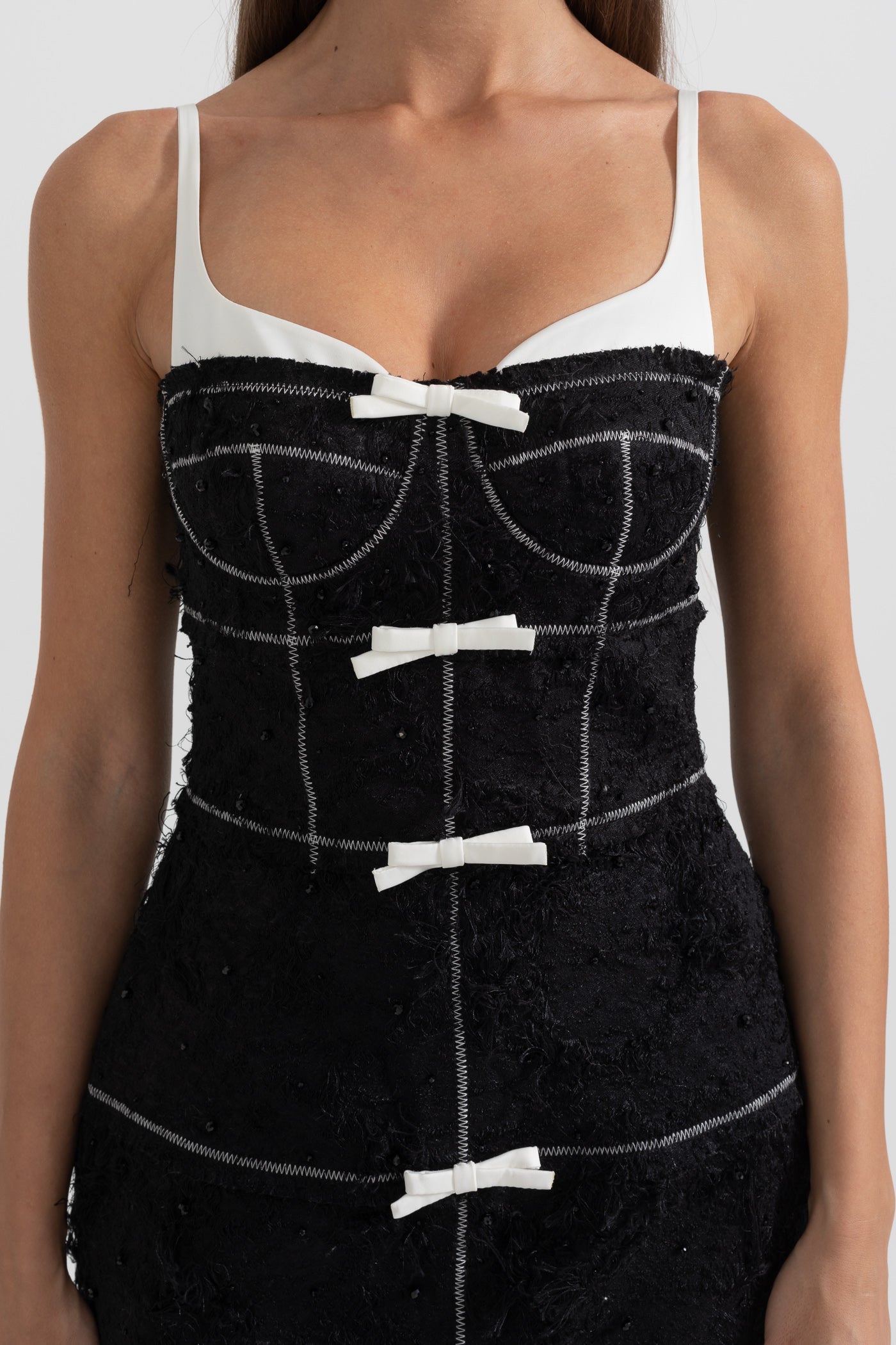 Vestido Mini Com Tecido Com Padrão Semelhante a Penas - Preto