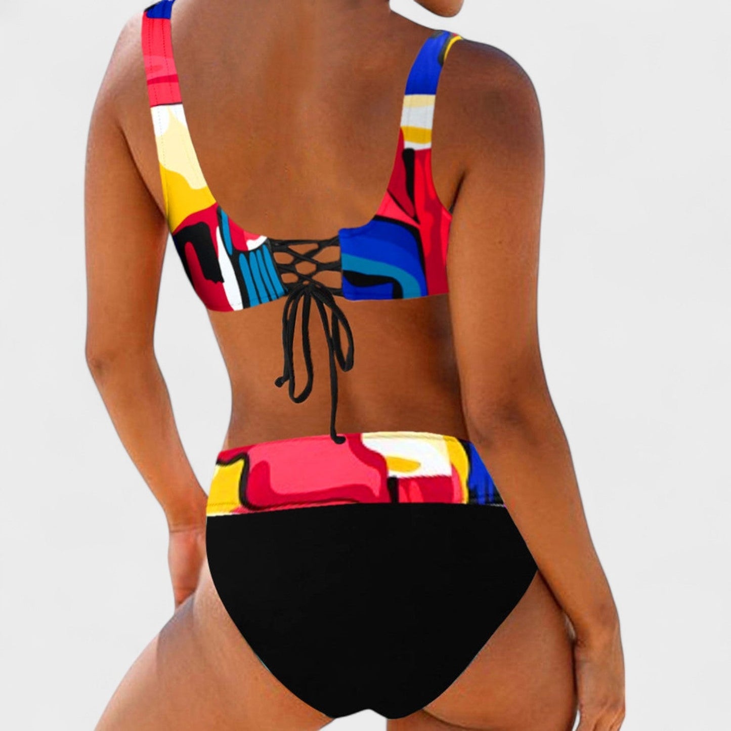 Eva – Bikini Colorido e Alegre