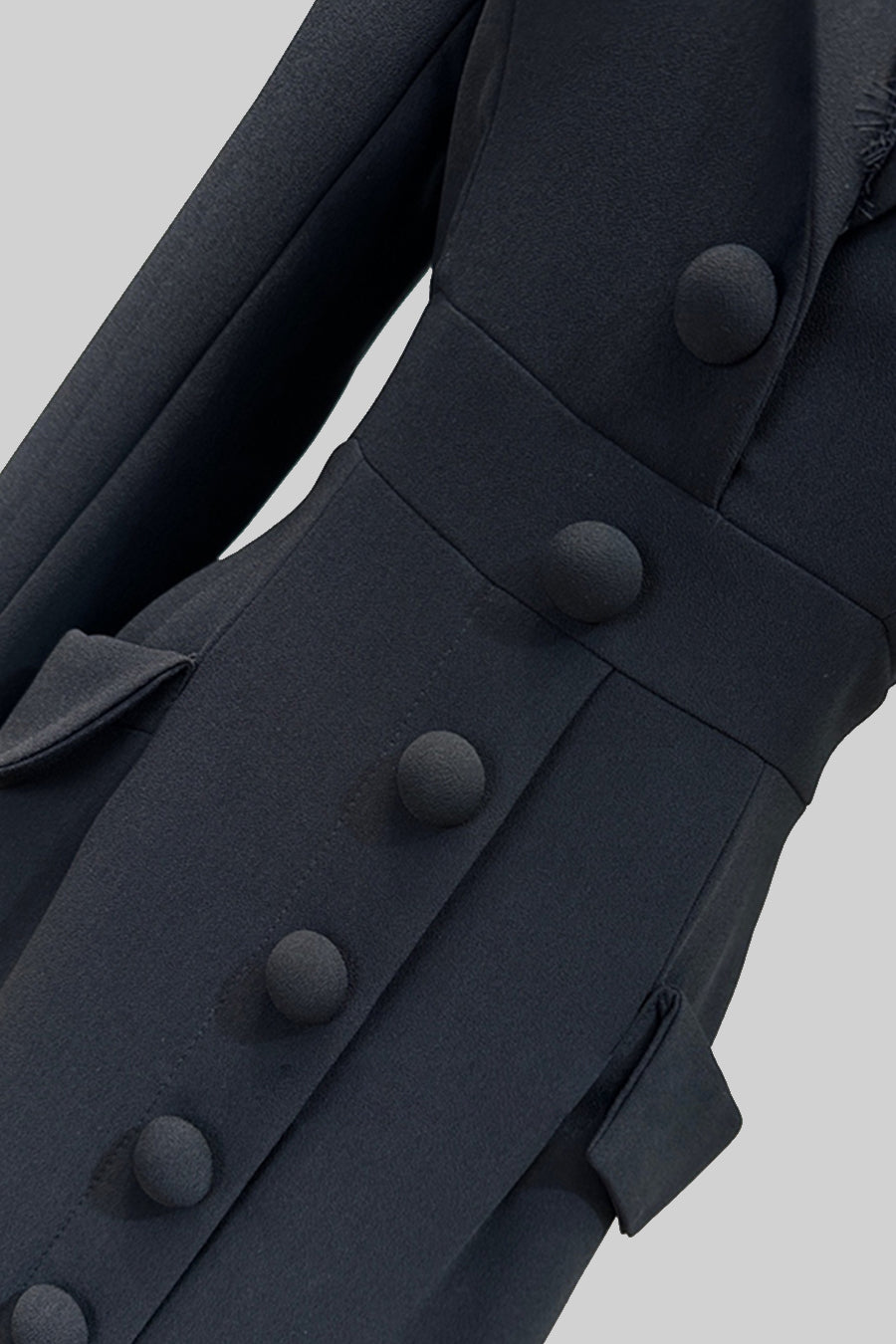 Vestido Elegante com Botões e Detalhes em Renda - Preto
