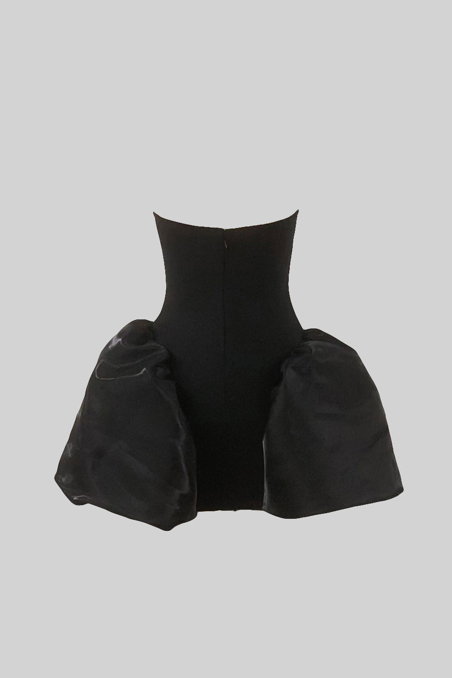 Vestido Mini Elegante com Aplicações de Flores Prateadas em 3D - Preto