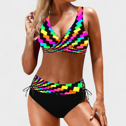 Eva – Bikini Colorido e Alegre