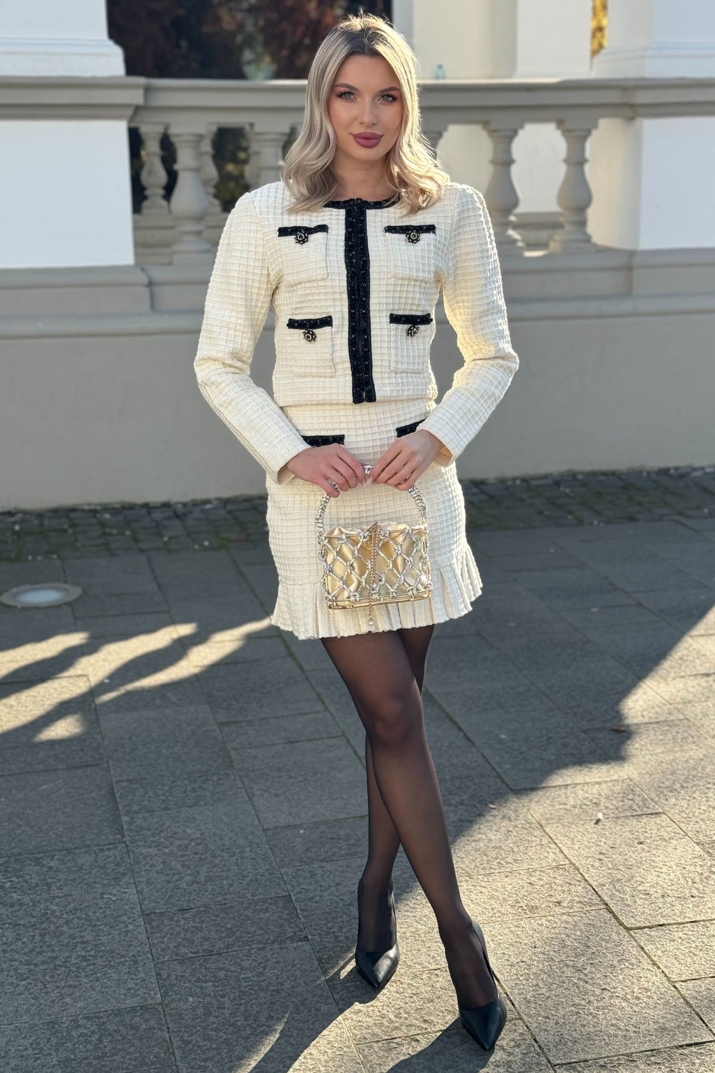 Conjunto Tweed Co-Ord com Detalhes Pretos - Ivoire