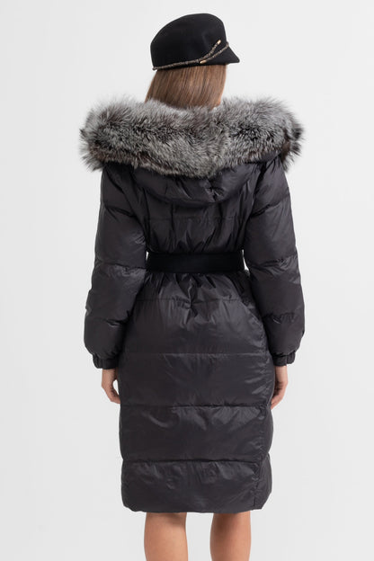 Casaco Puffer Longo com Capuz Forrado a Pele de Raposa Cinza - Preto