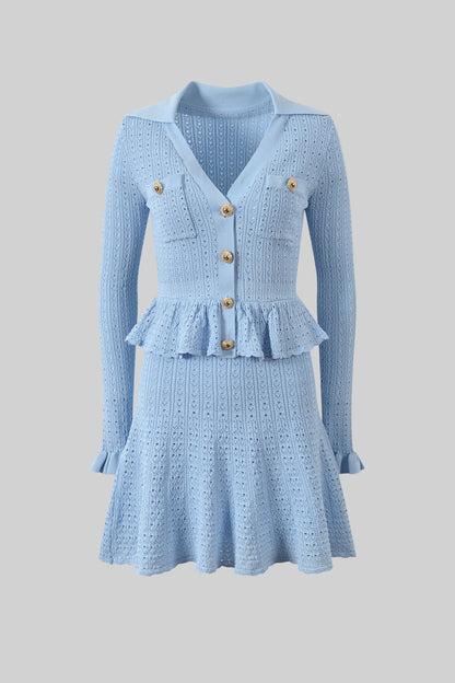 Vestido Mini de Malha com Cintura Peplum e Detalhe em Botão Dourado - Azul Claro