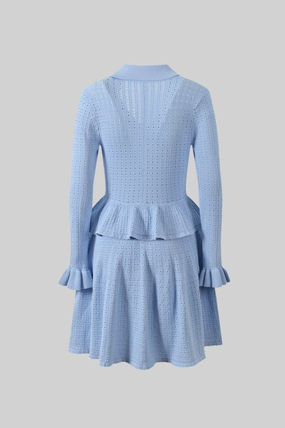 Vestido Mini de Malha com Cintura Peplum e Detalhe em Botão Dourado - Azul Claro