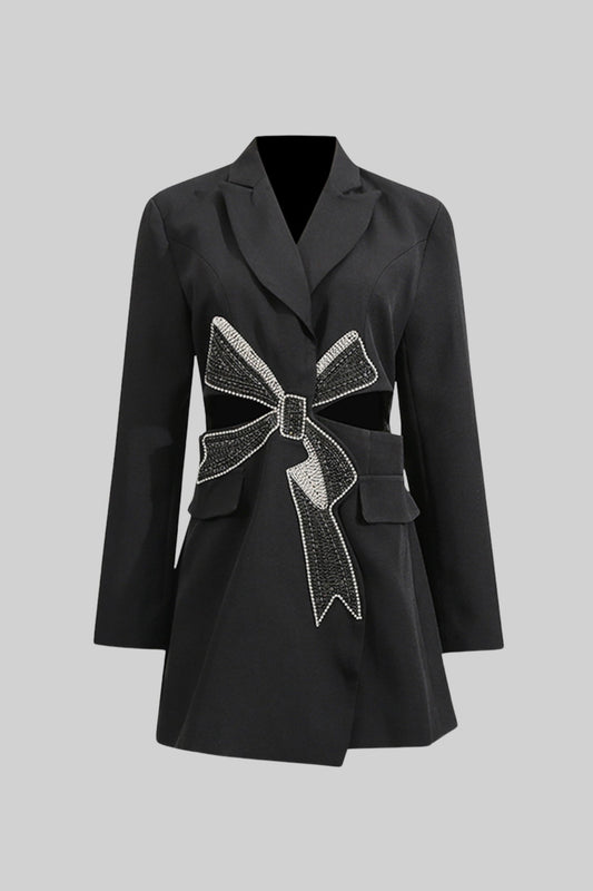 Vestido Blazer Preto com Recortes e Laço de Cristal