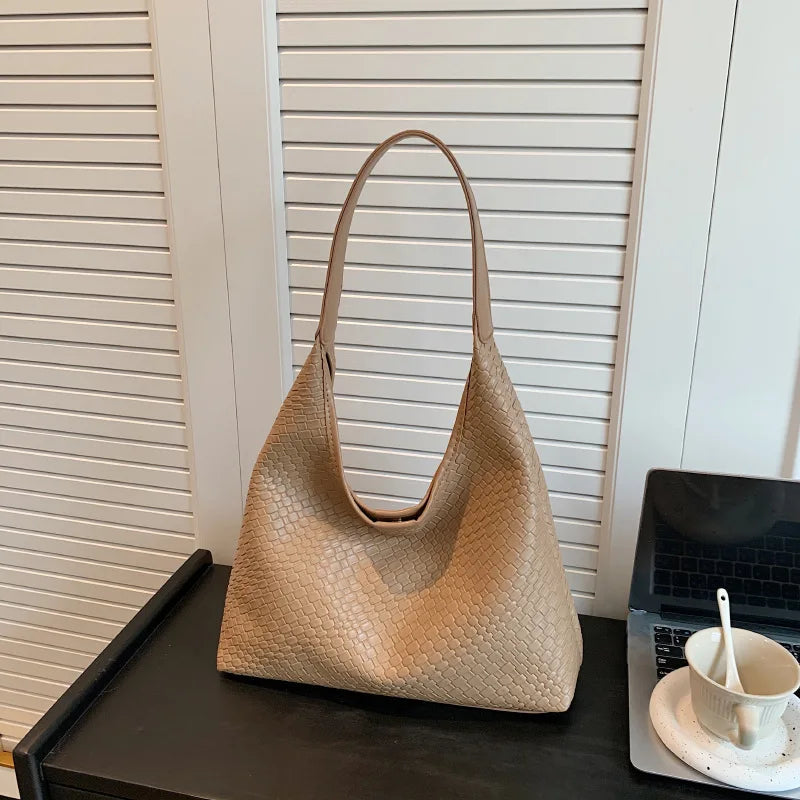 Mala 'Ariel' Trançada Elegante