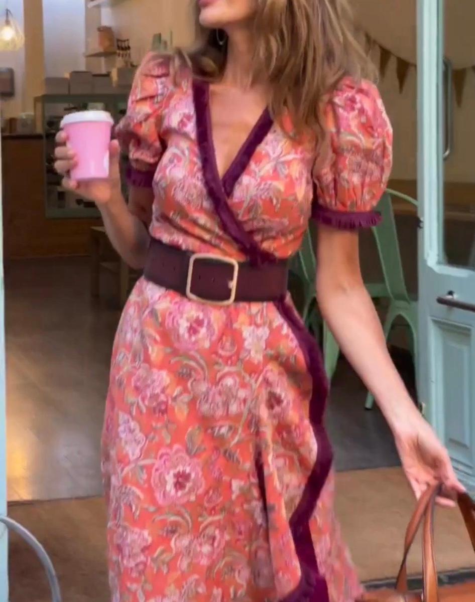 Armen - Vestido longo elegante com mangas curtas bufantes e saia assimétrica