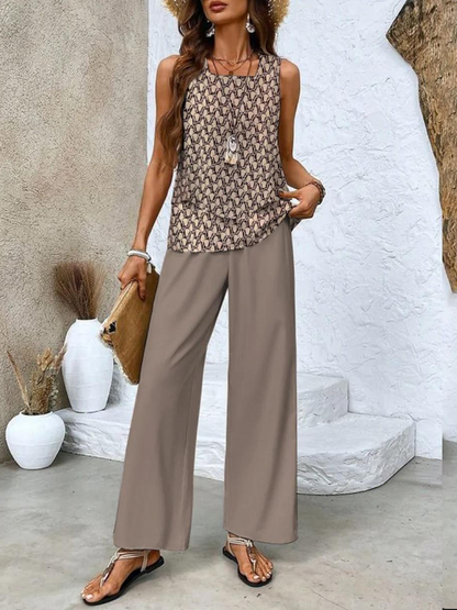 Alba | Conjunto de blusa e calça com estampa floral estilosa