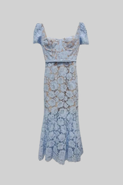Vestido de Renda de Manga Curta com Cintura Delicada em Azul