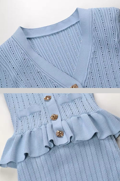 Conjunto de Malha com Casaco Rendido e Saia Larga - Azul Bebé