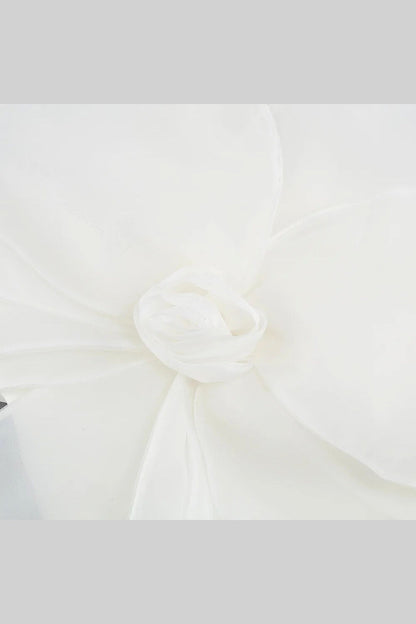 Vestido Mini Floral de Organza Volumosa 3D - Branco