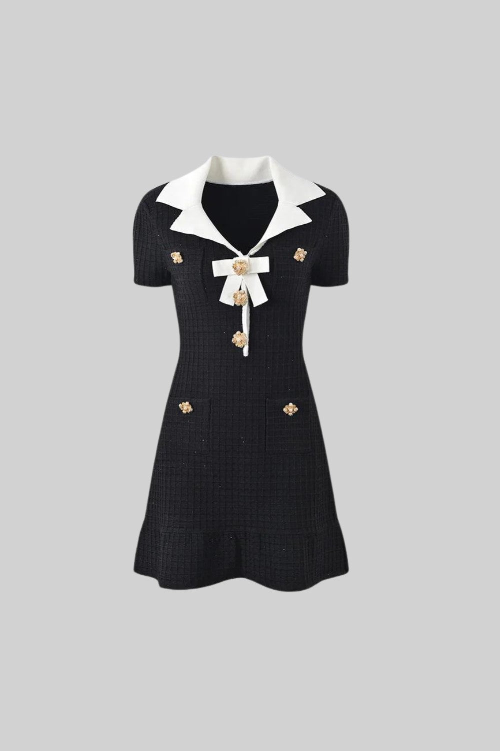 Vestido Mini de Manga Curta com Aplicações - Preto
