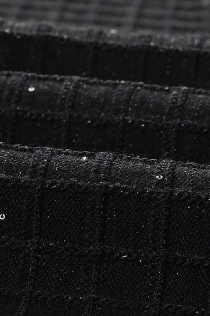 Vestido Mini de Manga Curta com Aplicações - Preto