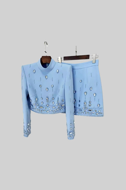 Conjunto com Aplicações de Diamantes e Mini Saia - Azul Bebé