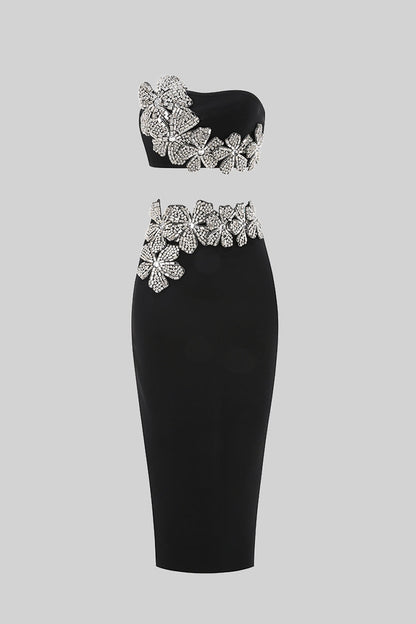 Conjunto de 2 Peças com Acento de Flor de Diamante e Top Sem Alças e Saia Maxi - Preto