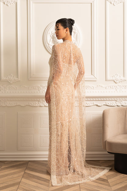 Vestido Glamouroso com Contas e Véu Destacável - Bege
