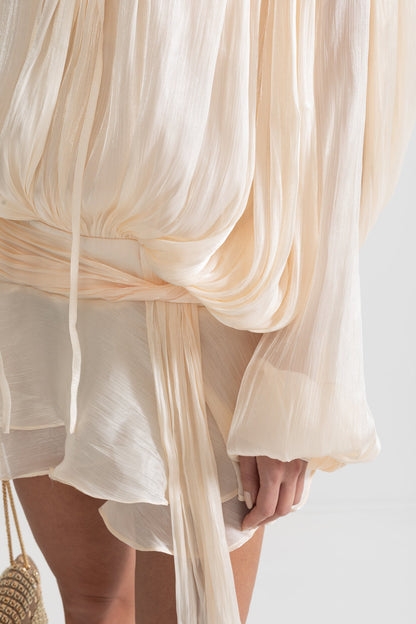 Vestido Mini de Manga Longa com Babados e Silhueta Fluida - Damasco