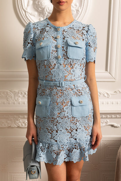 Vestido Floral Bordado de Manga Curta - Azul