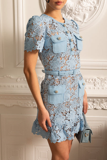 Vestido Floral Bordado de Manga Curta - Azul