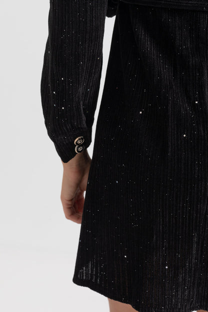 Vestido Elegante com Detalhe de Costura em Contraste - Preto