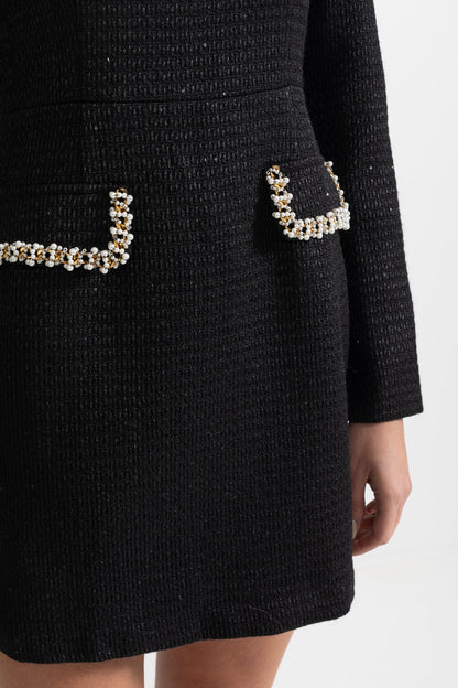 Vestido Mini de Malha com Decote Quadrado e Detalhes em Prata - Preto