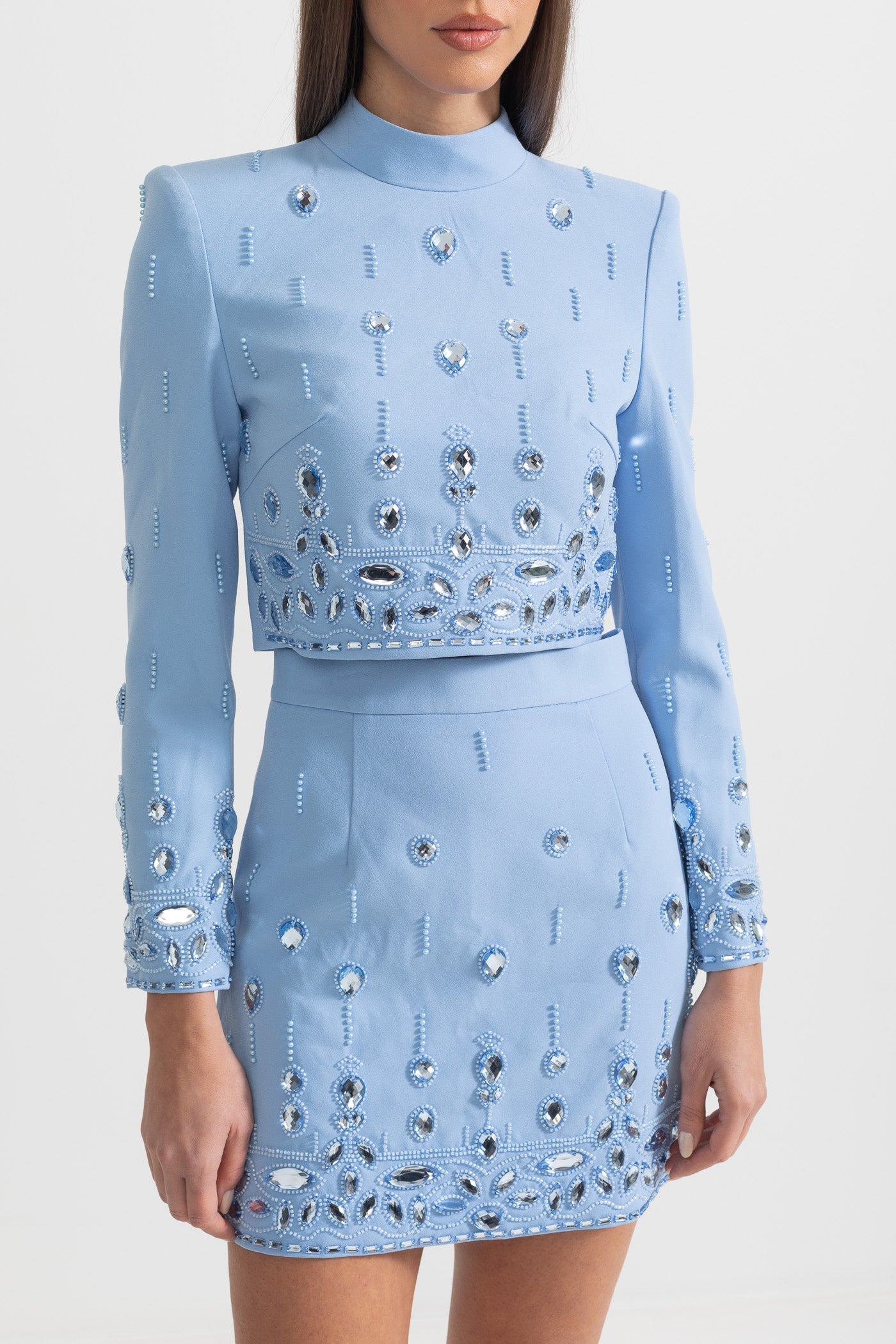 Conjunto com Aplicações de Diamantes e Mini Saia - Azul Bebé
