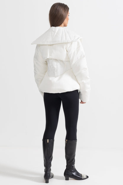 Casaco Puffer Estruturado Com Lapelas Oversized - Branco