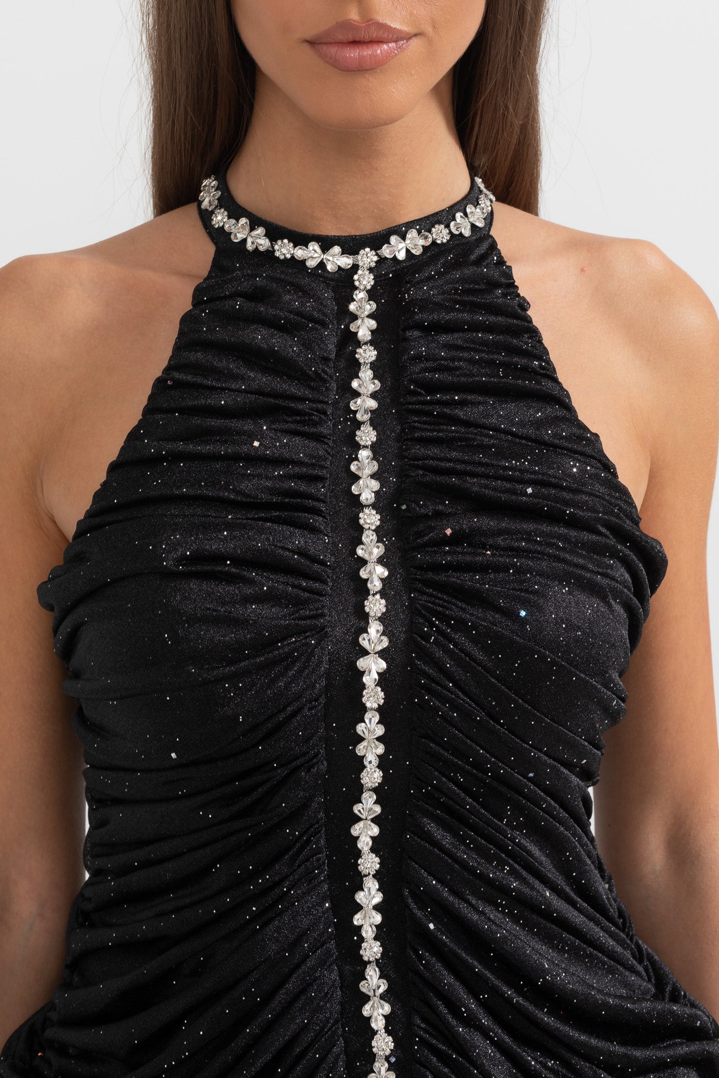 Vestido Halter Sem Mangas com Acentos de Pérola - Preto