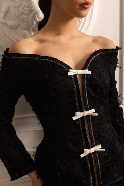 Co-ord Texturizado Off-Shoulder com Acentos de Laço Branco - Preto