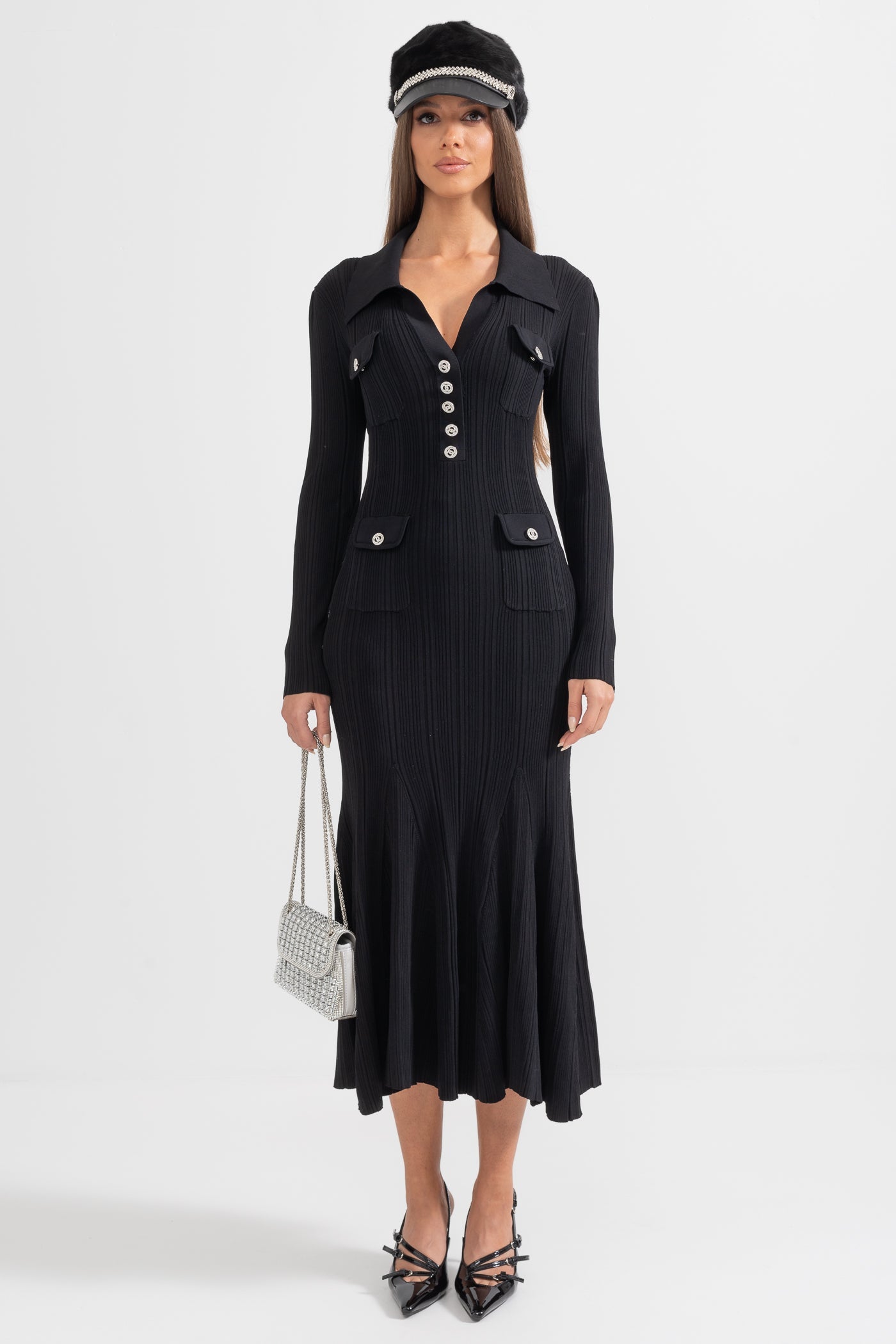 Vestido Elegante Canellado Com Mangas Longas - Preto