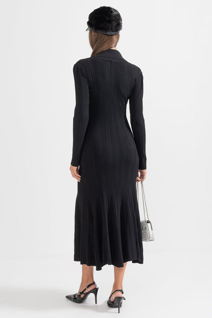Vestido Elegante Canellado Com Mangas Longas - Preto