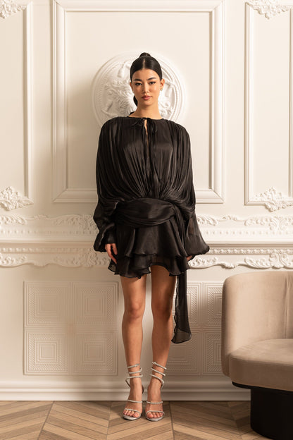 Vestido Comprido com Mangas Longas e Saia Mini com Cintura Fruncida - Preto