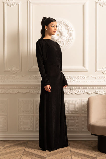 Vestido Elegante de Manga Longa em Camadas com Ombros Estruturados - Preto