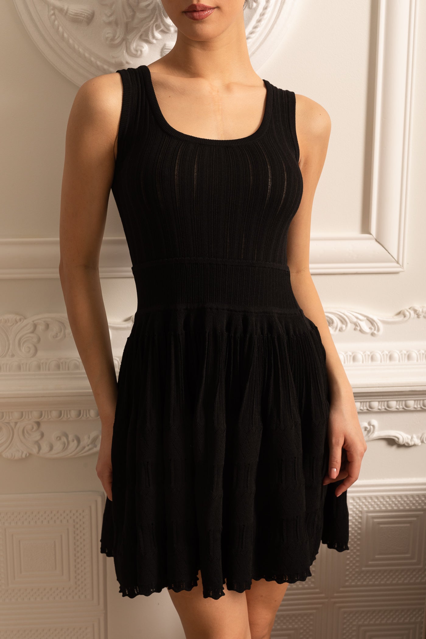 Vestido Mini Justo Com Textura Canellada - Preto