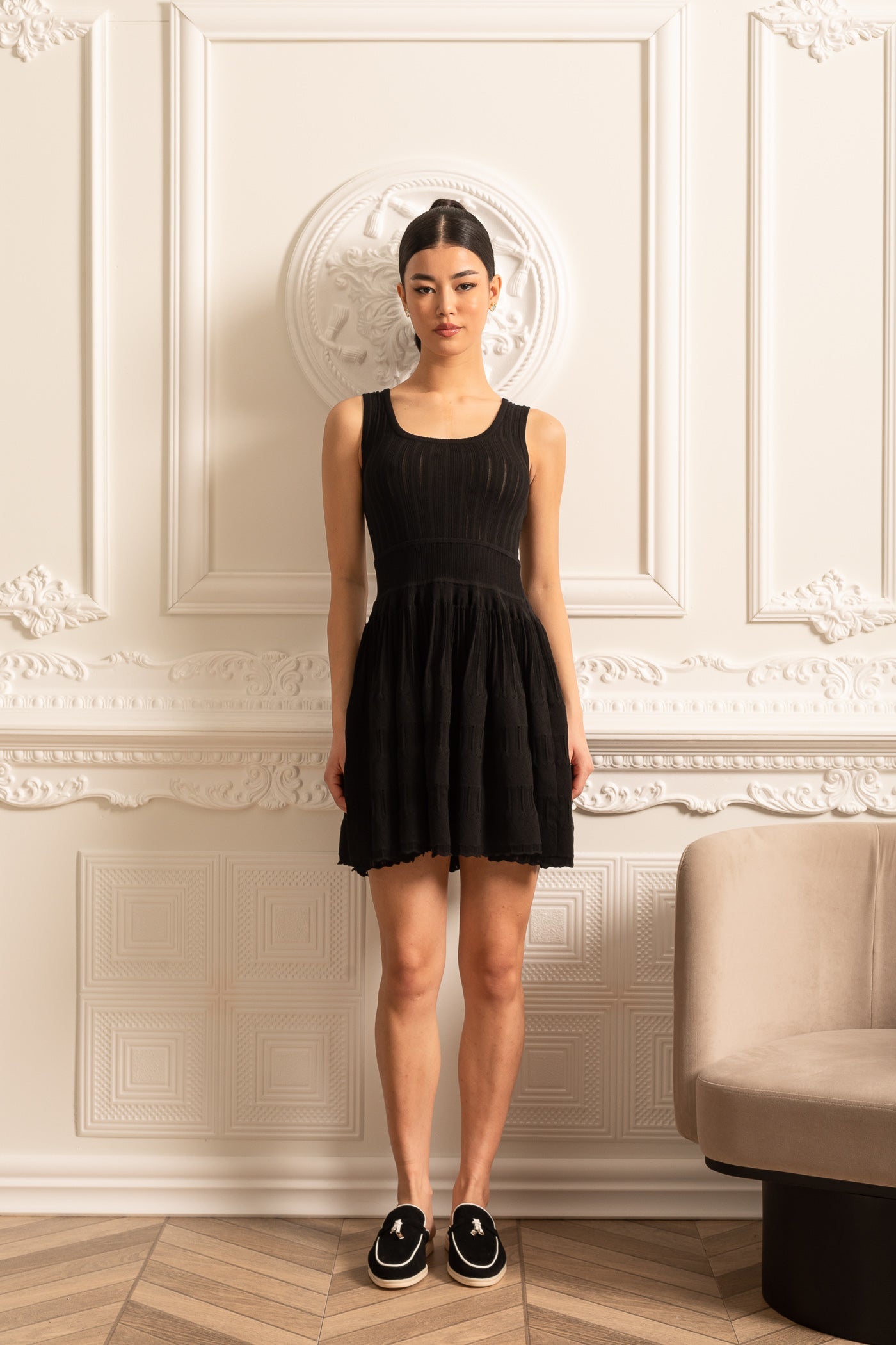 Vestido Mini Justo Com Textura Canellada - Preto