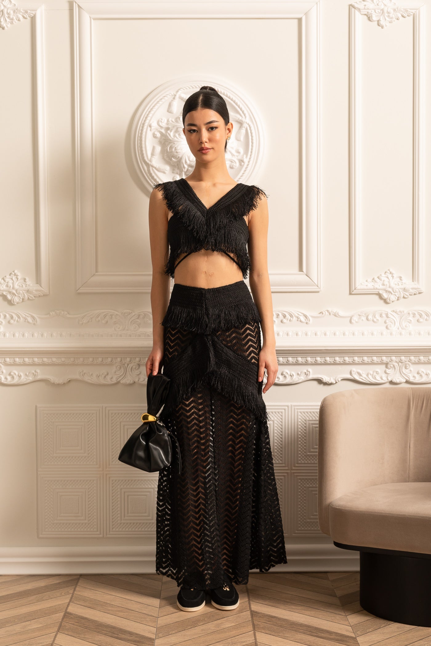 Conjunto Franjado Com Top Crop Sem Mangas E Saia Longa Transparente - Preto