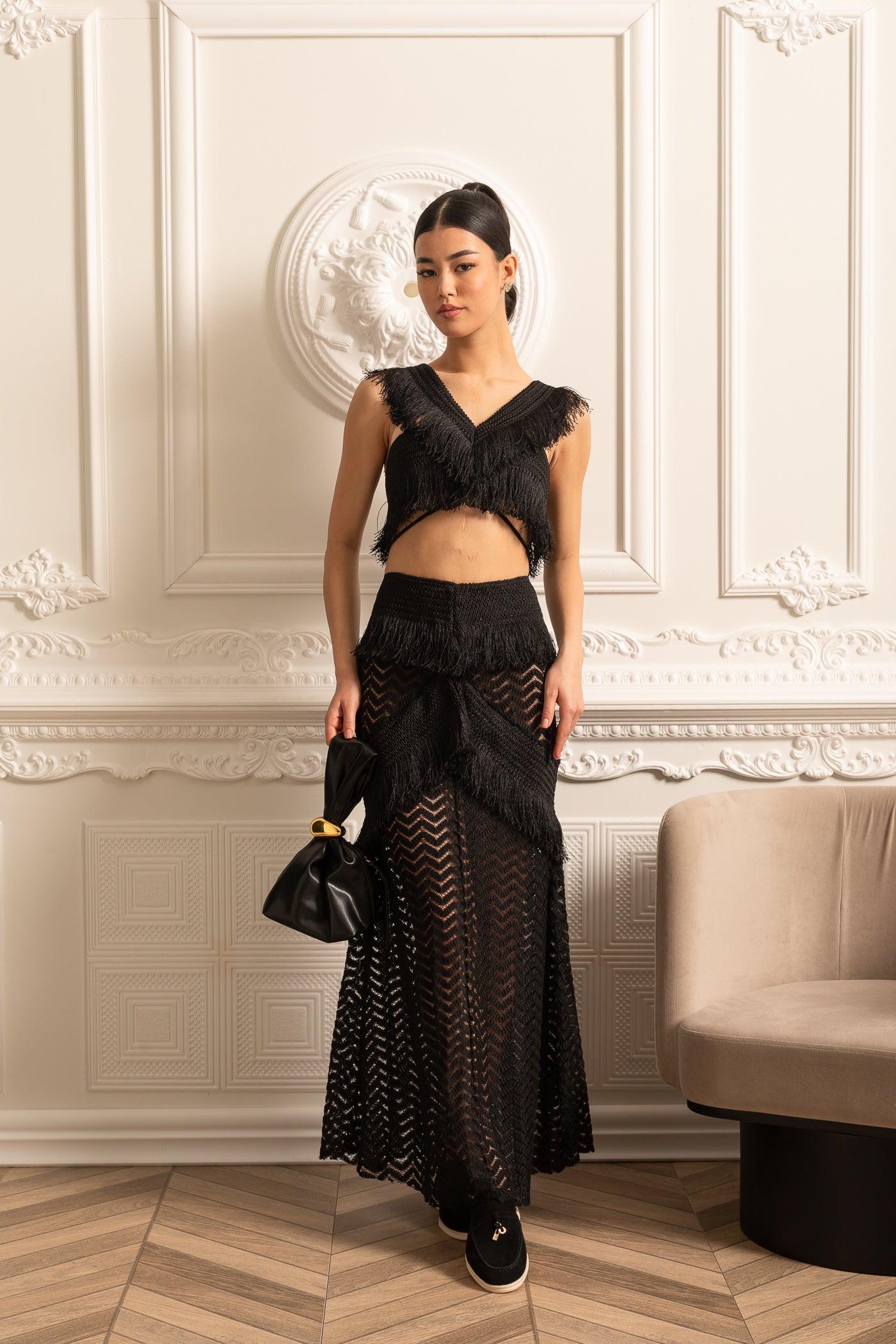 Conjunto Franjado Com Top Crop Sem Mangas E Saia Longa Transparente - Preto
