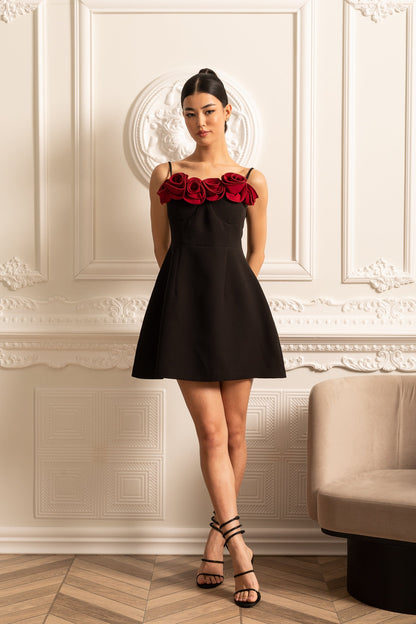 Vestido Mini Sem Mangas Com Saia Larga E Aplicações De Rosa Vermelha - Preto