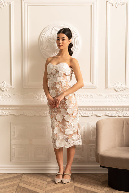 Vestido Transparente Bordado Com Padrão Floral Intricado - Branco